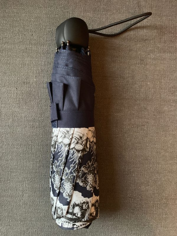 Harlem Toile Umbrellas - Image 5