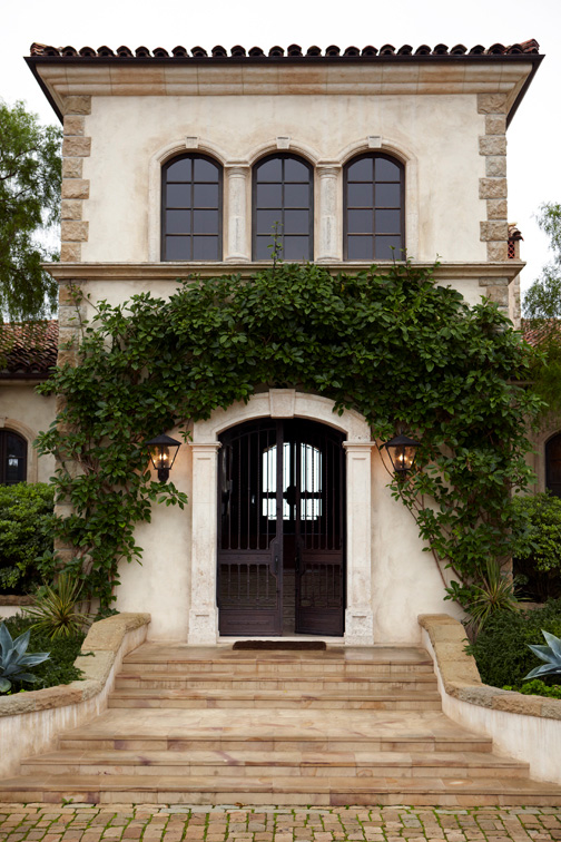 Santa Barbara Exterior